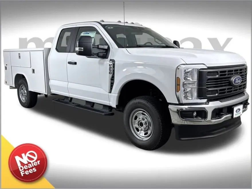 2025 Ford F-250 XL photo 1