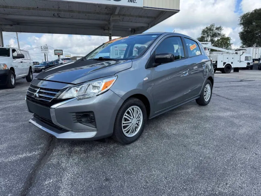 2021 Mitsubishi Mirage ES photo 1
