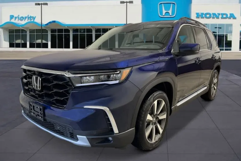 2025 Honda Pilot Elite photo 1