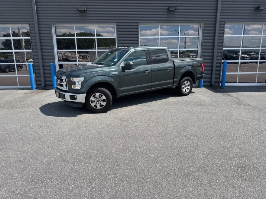2015 Ford F-150 XLT photo 1