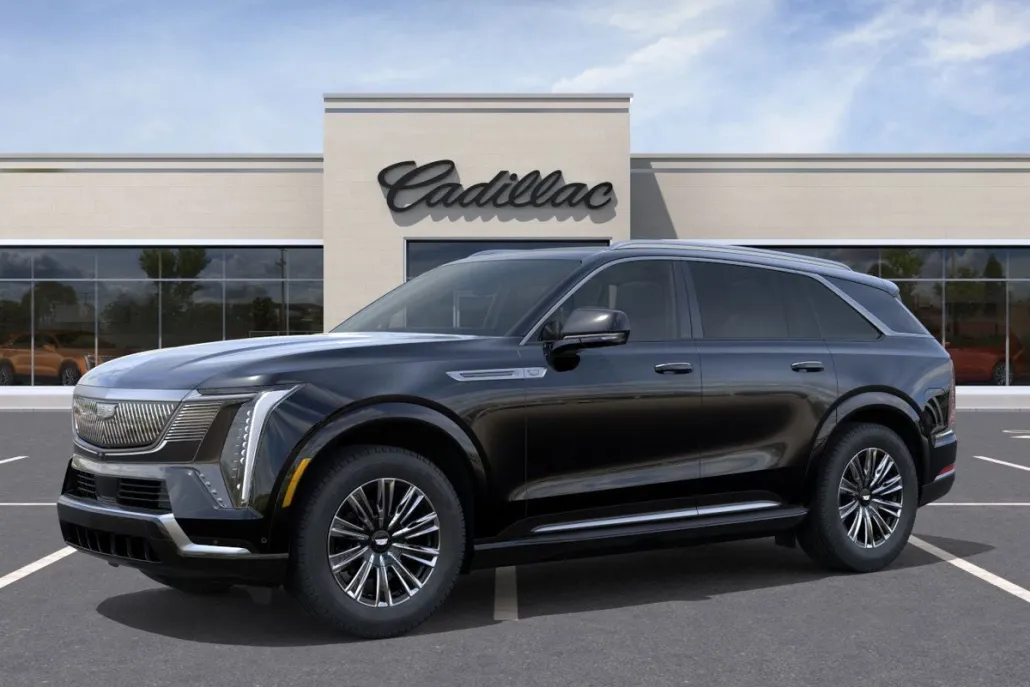 2026 Cadillac Escalade IQ Luxury photo 1