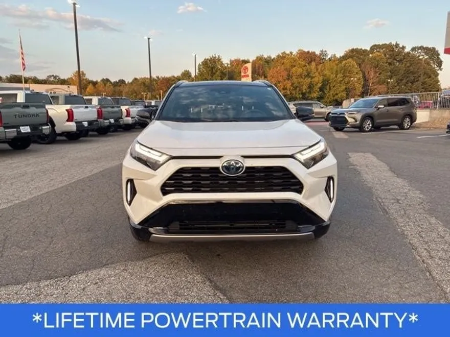 2024 Toyota RAV4 Hybrid XSE photo 1