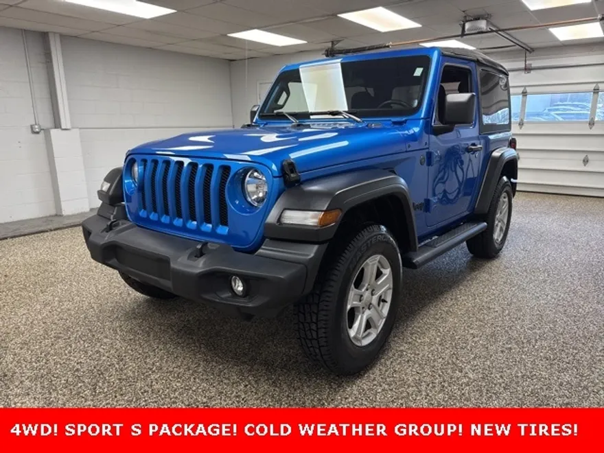 2022 Jeep Wrangler Sport S photo 1