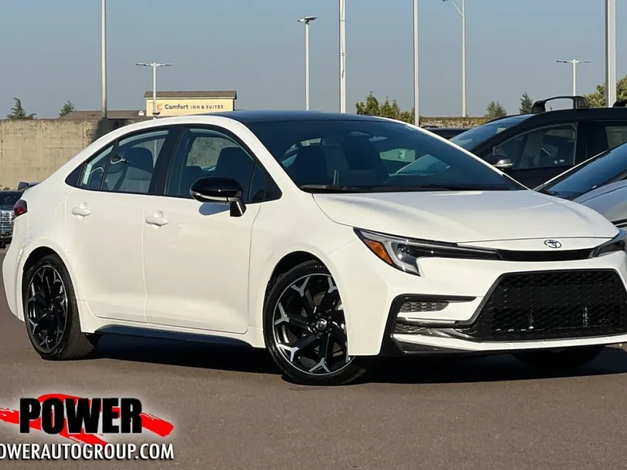 2025 Toyota Corolla photo 1