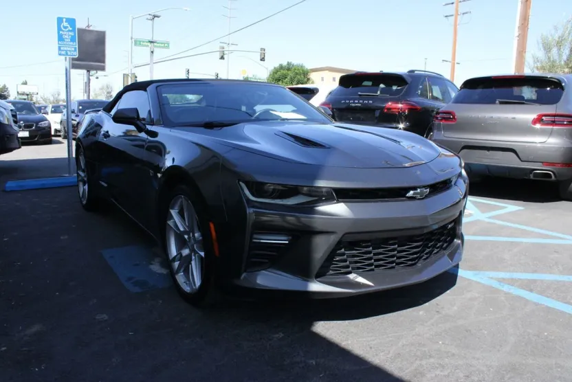2017 Chevrolet Camaro 1SS photo 1