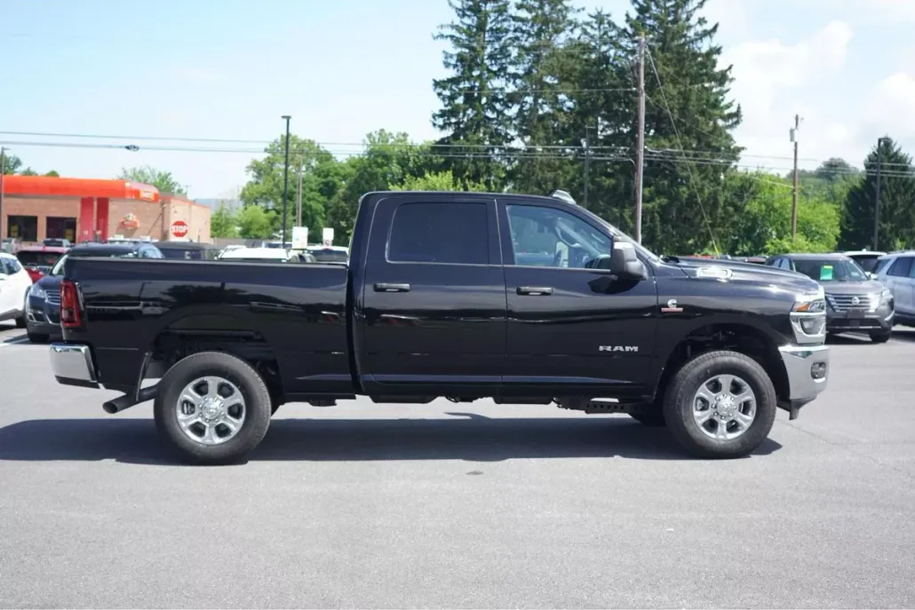 2025 Ram 2500 Big Horn photo 1