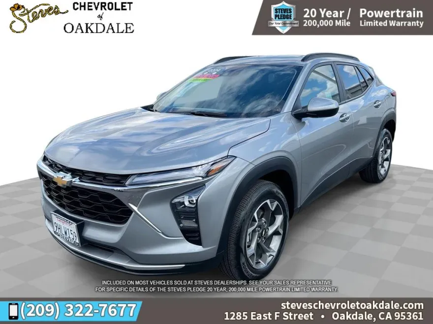 2024 Chevrolet Trax LT photo 1