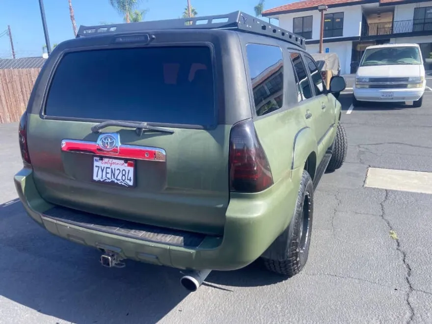 2007 Toyota 4Runner SR5 photo 1