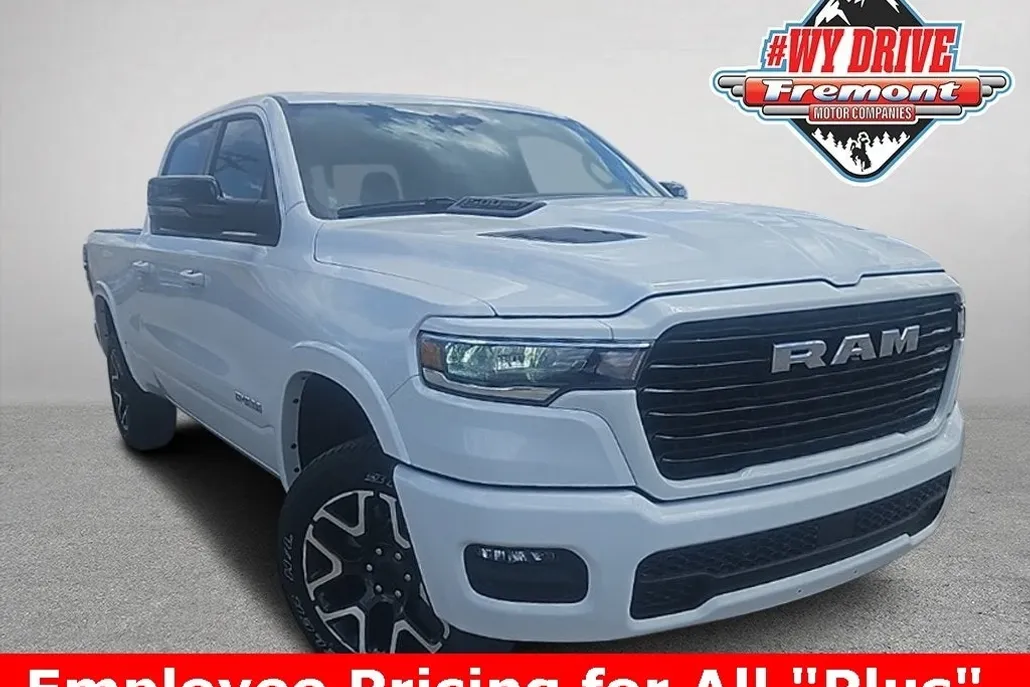 2025 Ram 1500 Laramie photo 1