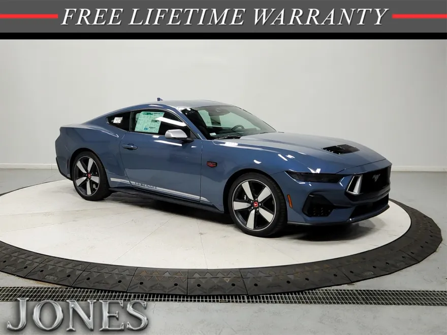 2025 Ford Mustang GT Premium photo 1