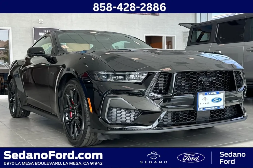 2025 Ford Mustang GT Premium photo 1