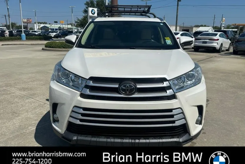 2017 Toyota Highlander SE XLE photo 1