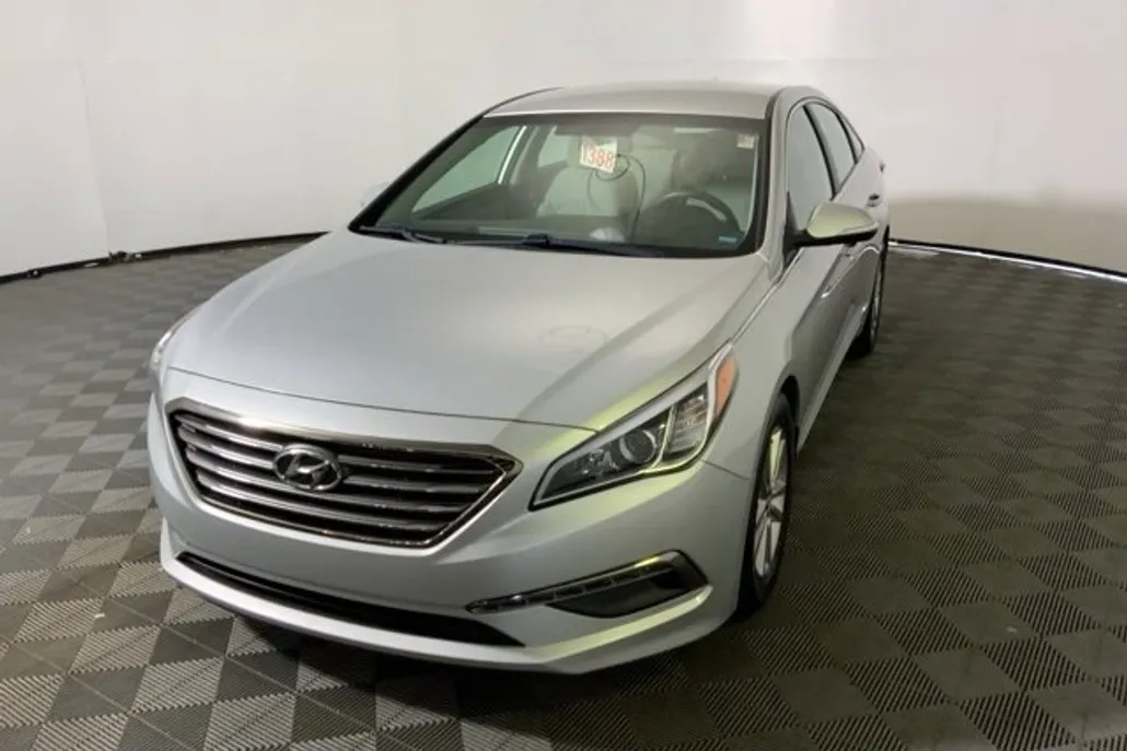 2016 Hyundai Sonata Eco photo 1