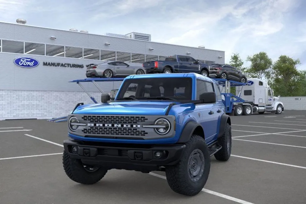 2025 Ford Bronco Badlands photo 1