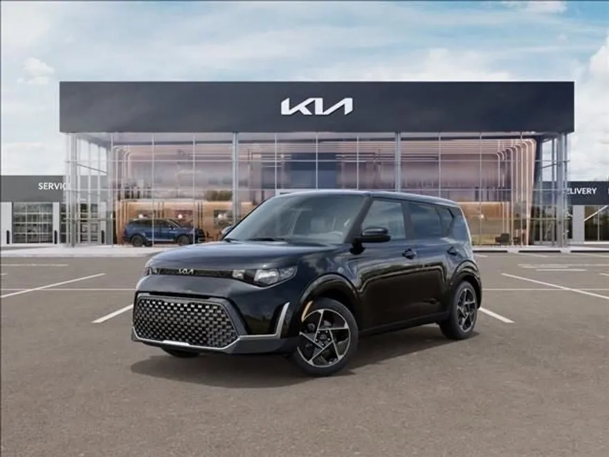 2025 Kia Soul EX photo 1