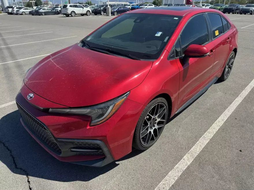 2020 Toyota Corolla SE photo 1
