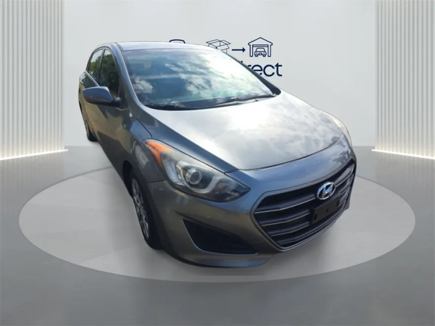 2017 Hyundai Elantra GT Base Value Edition Tech photo 1