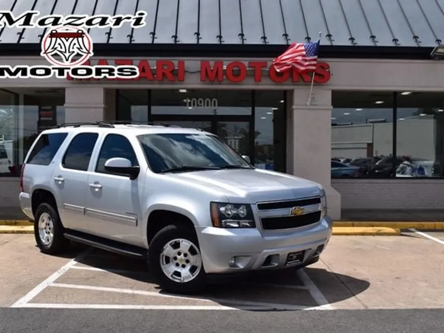 2013 Chevrolet Tahoe LT photo 1