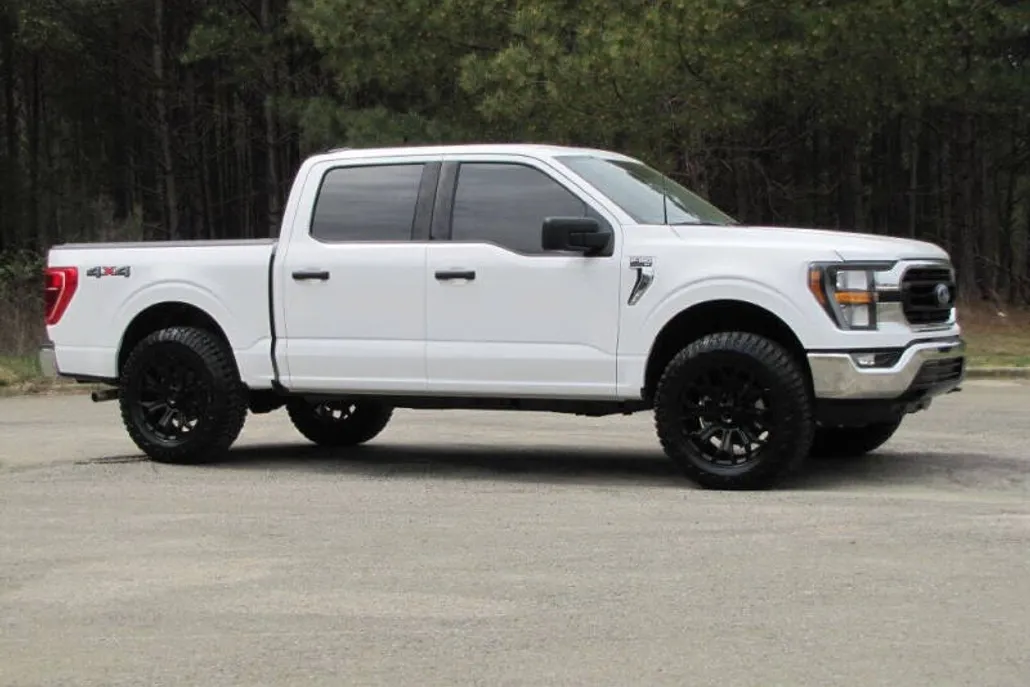 2023 Ford F-150 photo 1