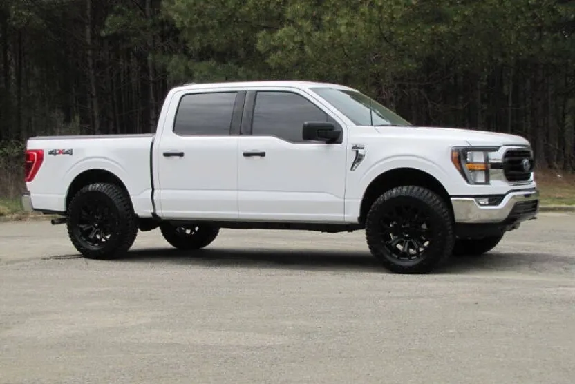 2023 Ford F-150 photo 1