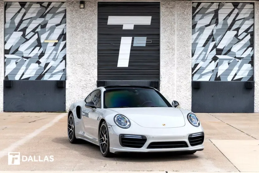 2019 Porsche 911 Turbo photo 1