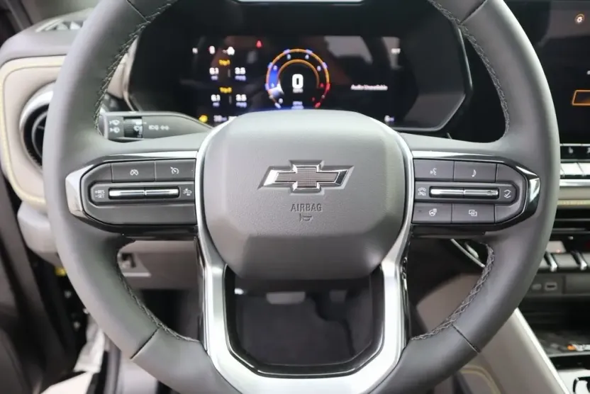 2026 Chevrolet Colorado ZR2 photo 1