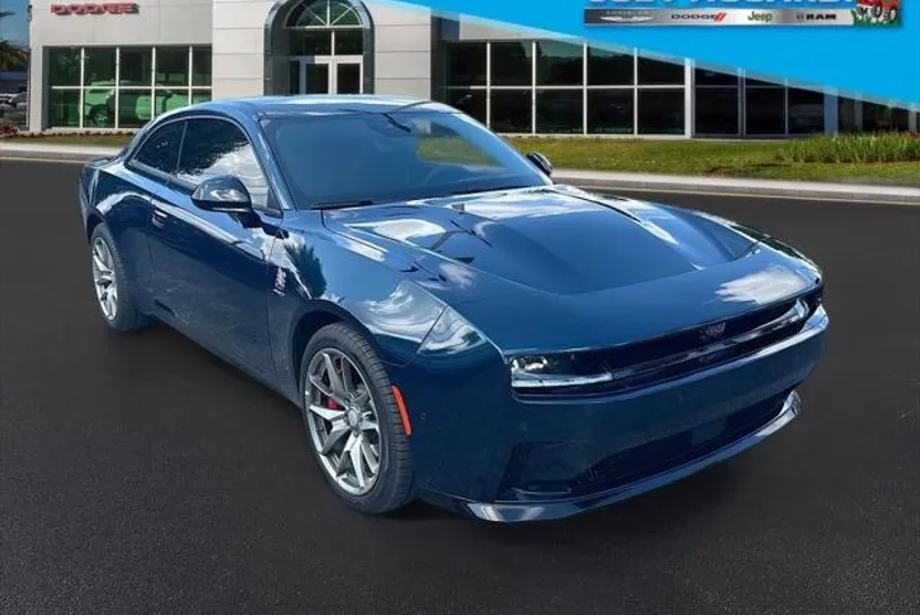 2025 Dodge Charger Daytona Scat Pack AWD photo 1