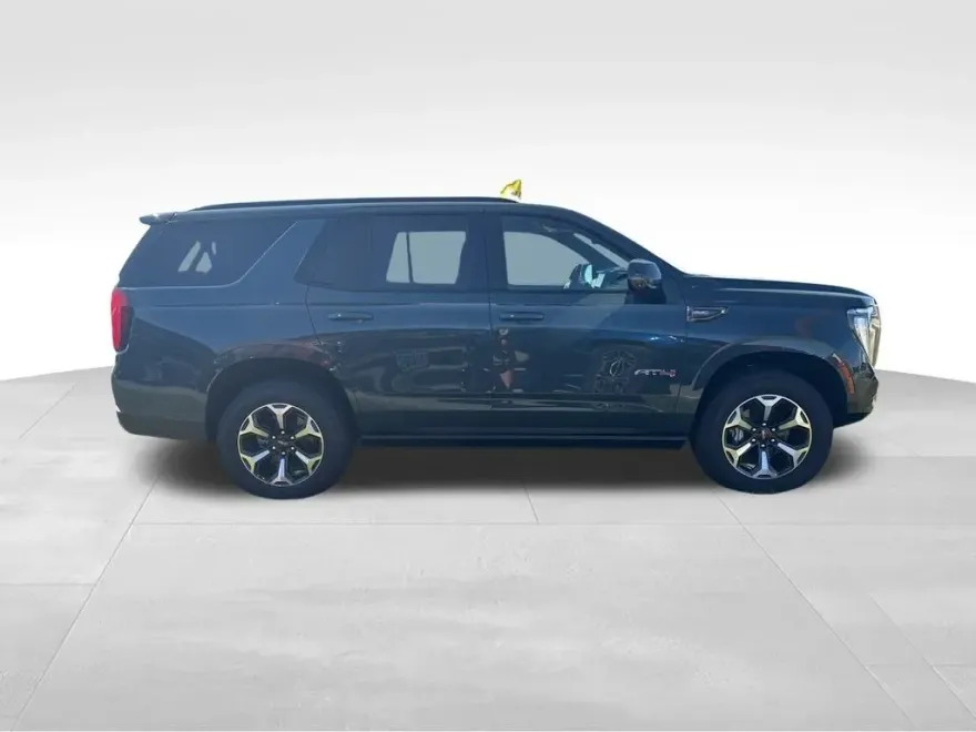 2025 Gmc Yukon AT4 Ultimate photo 1