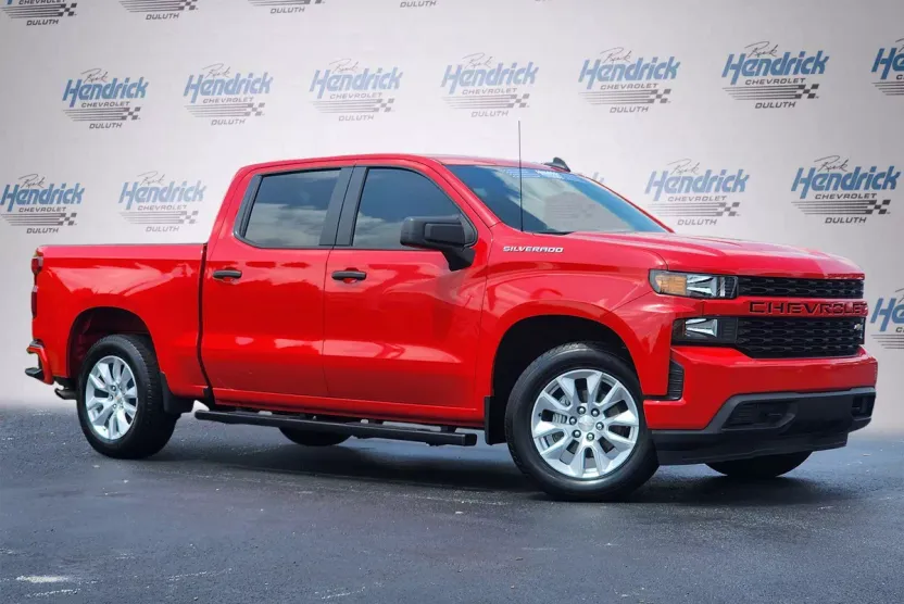 2022 Chevrolet Silverado 1500 Custom photo 1
