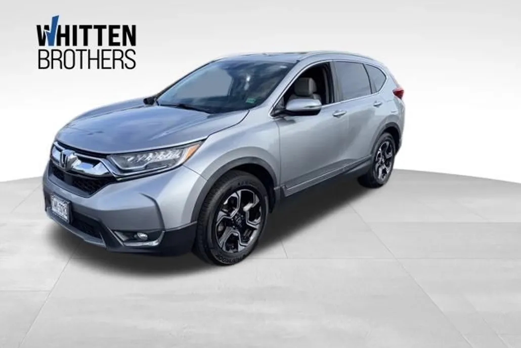 2017 Honda CR-V Touring photo 1