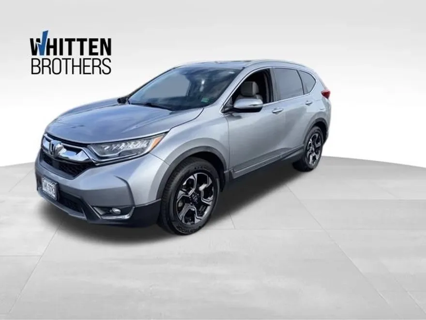 2017 Honda CR-V Touring photo 1
