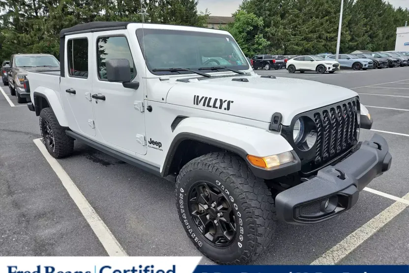 2021 Jeep Gladiator Willys photo 1