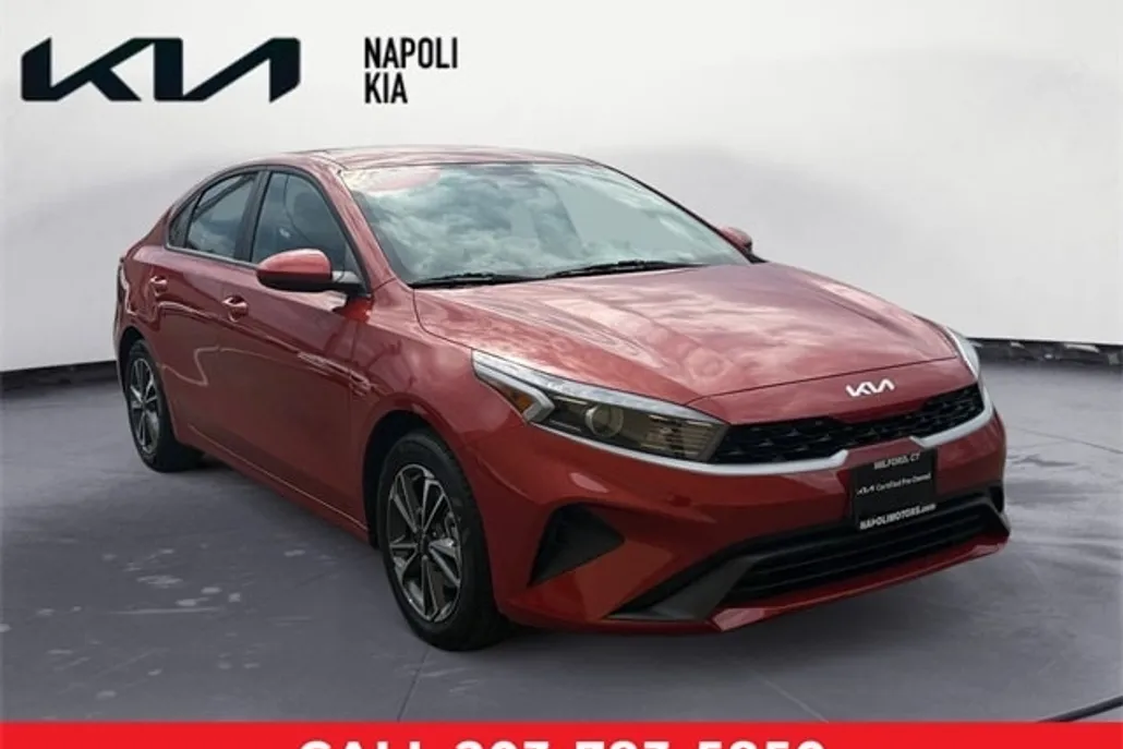2024 Kia Forte LXS photo 1