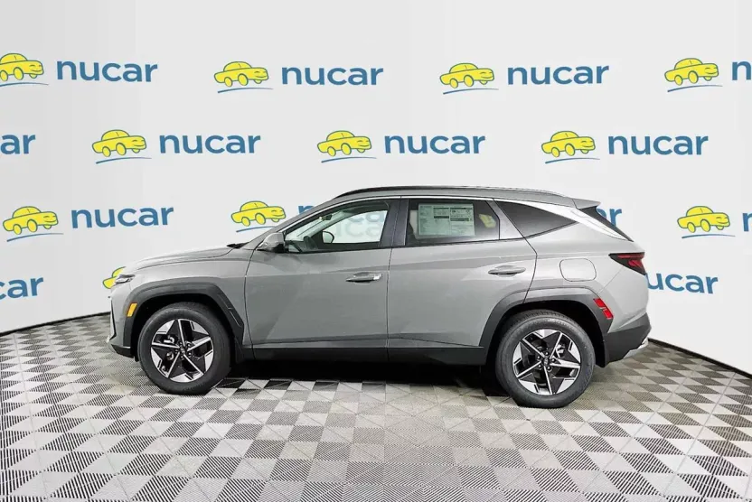 2025 Hyundai Tucson SEL photo 1