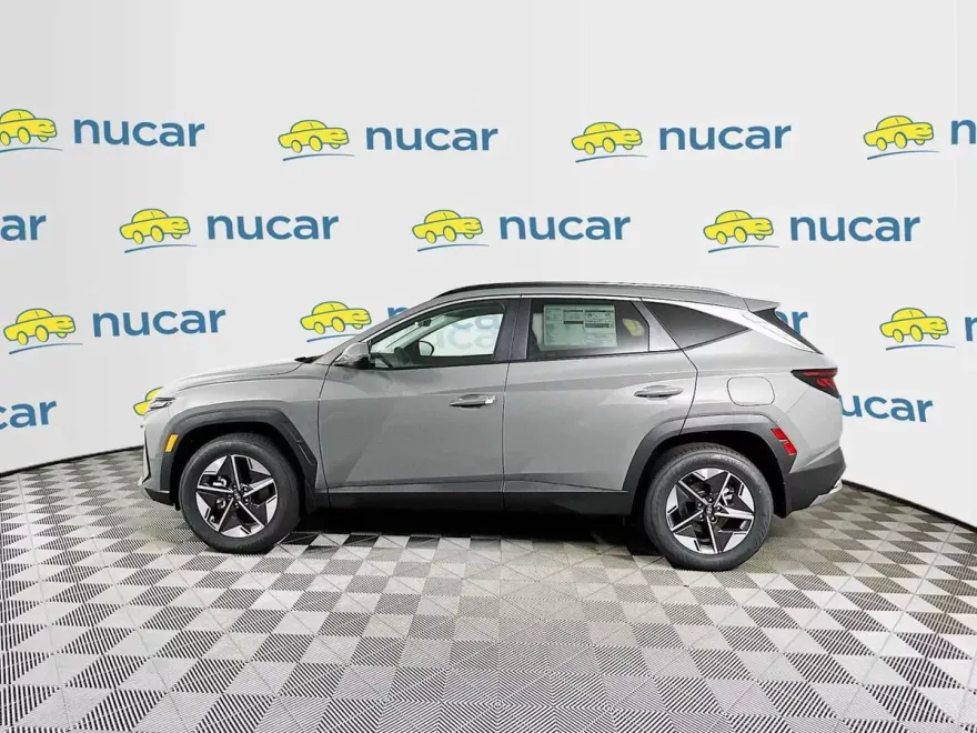 2025 Hyundai Tucson SEL photo 1