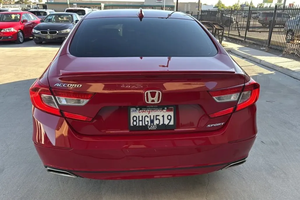2019 Honda Accord Sport photo 1