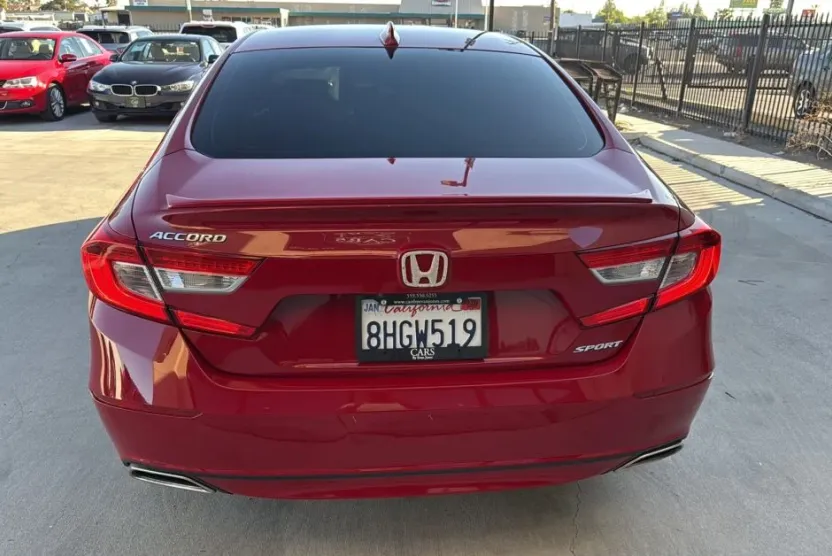 2019 Honda Accord Sport photo 1