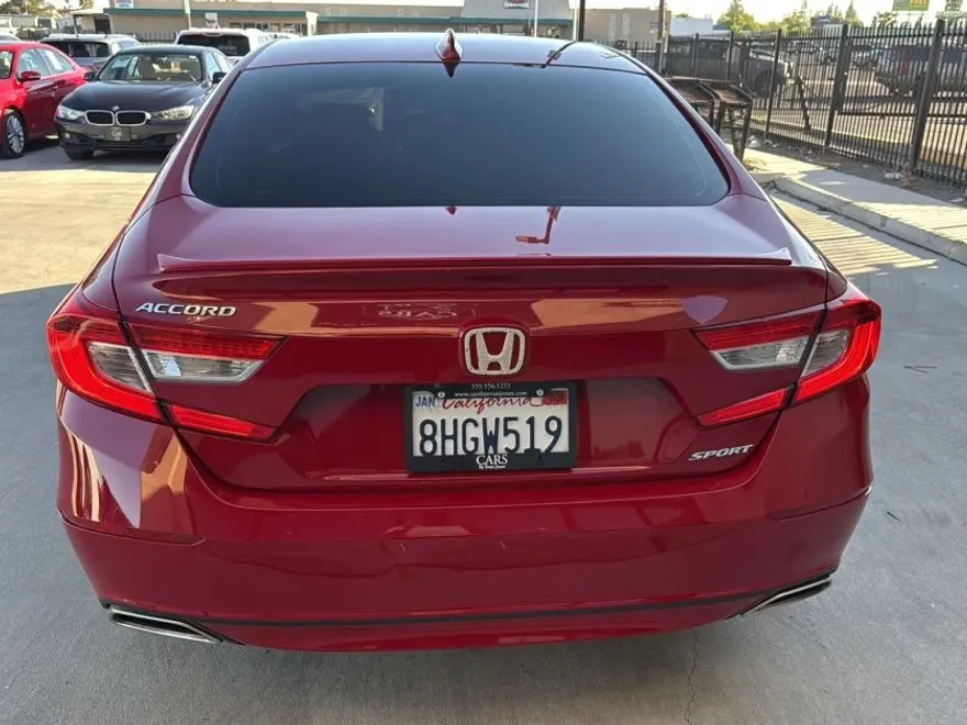 2019 Honda Accord Sport photo 1