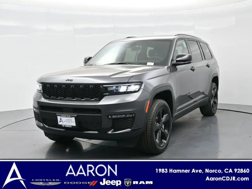 2025 Jeep Grand Cherokee Limited photo 1