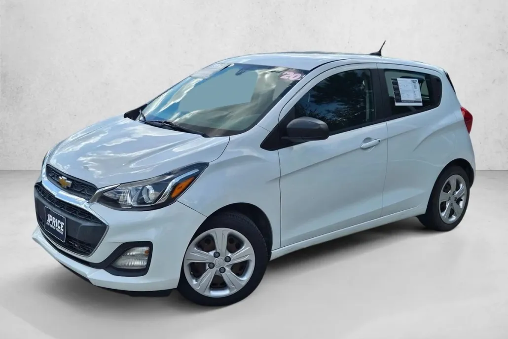 2020 Chevrolet Spark LS photo 1