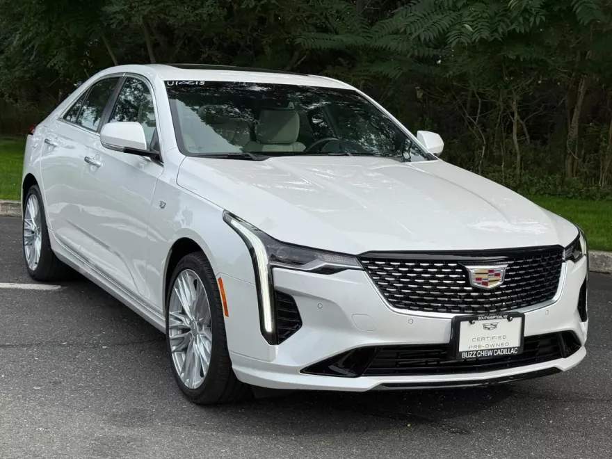 2023 Cadillac CT4 Premium Luxury photo 1