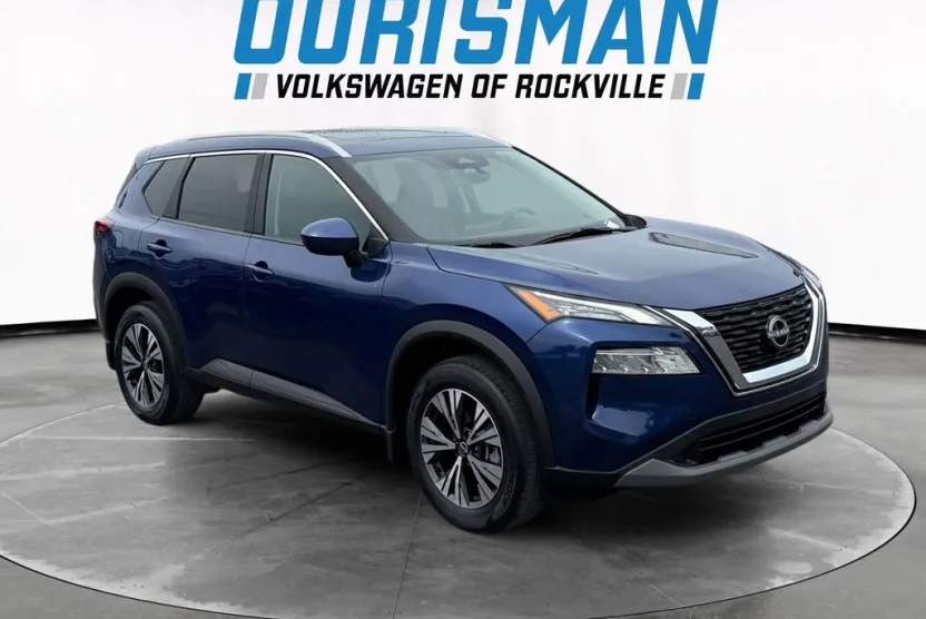 2023 Nissan Rogue SV photo 1