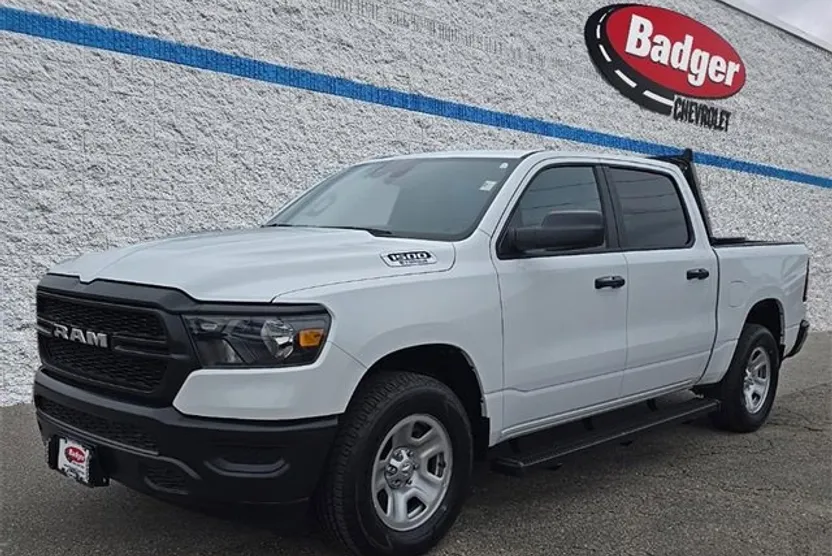 2023 Ram 1500 Tradesman photo 1