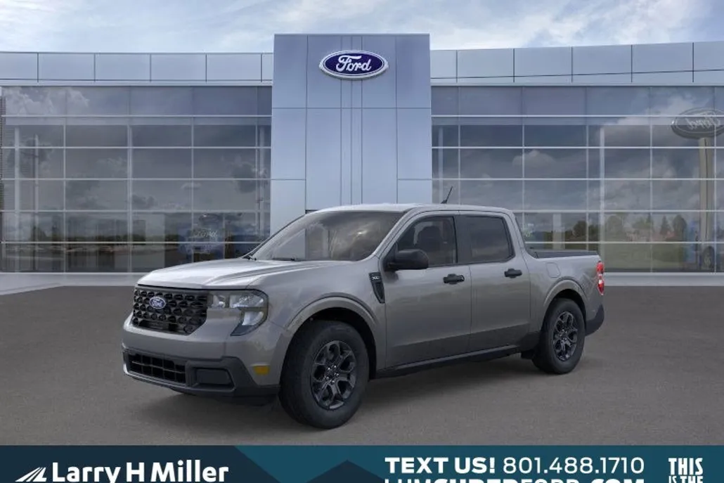 2025 Ford Maverick XLT photo 1