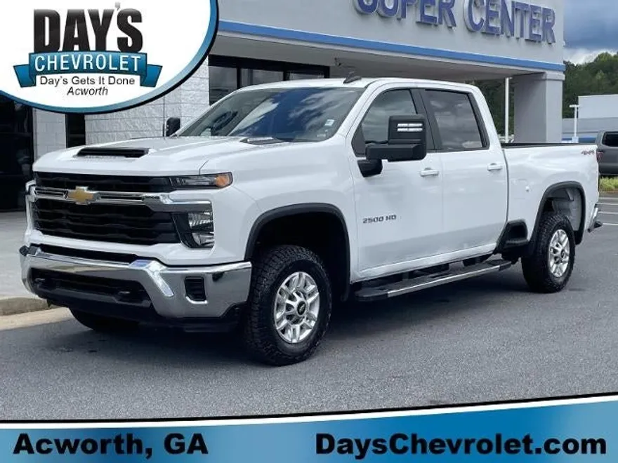 2024 Chevrolet Silverado 2500HD LT photo 1