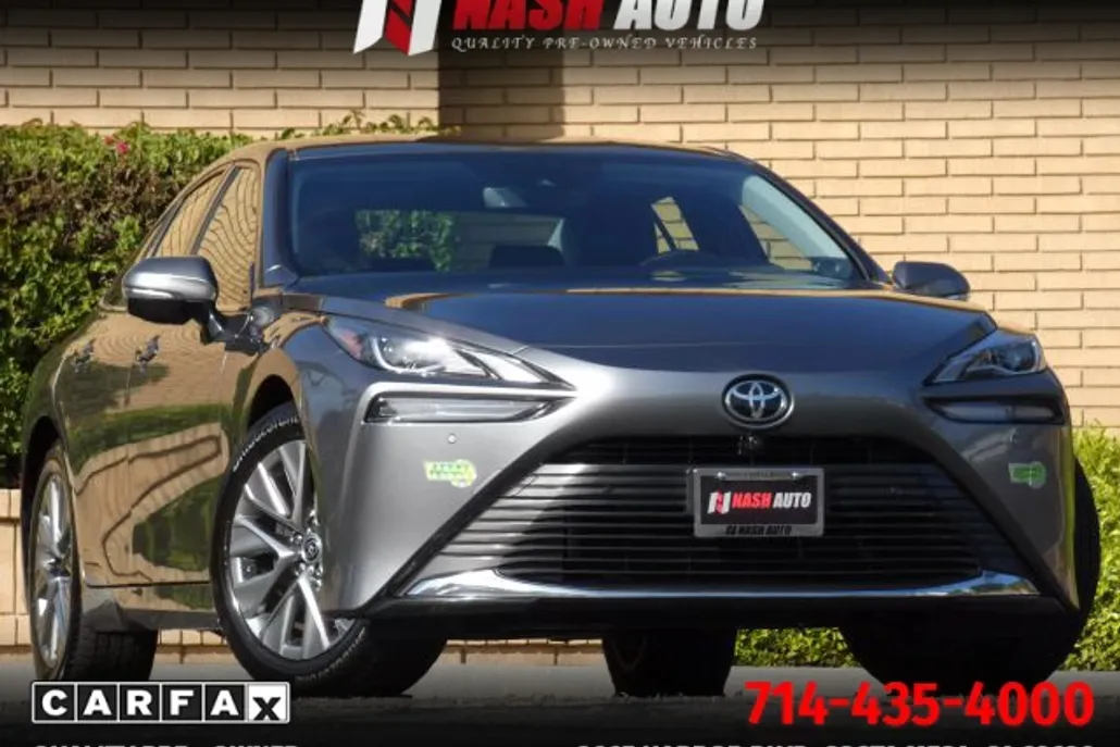 2023 Toyota Mirai XLE photo 1