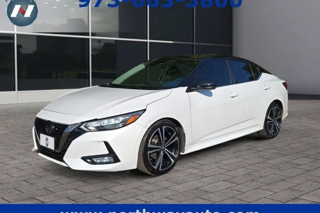 2020 Nissan Sentra SR photo 1