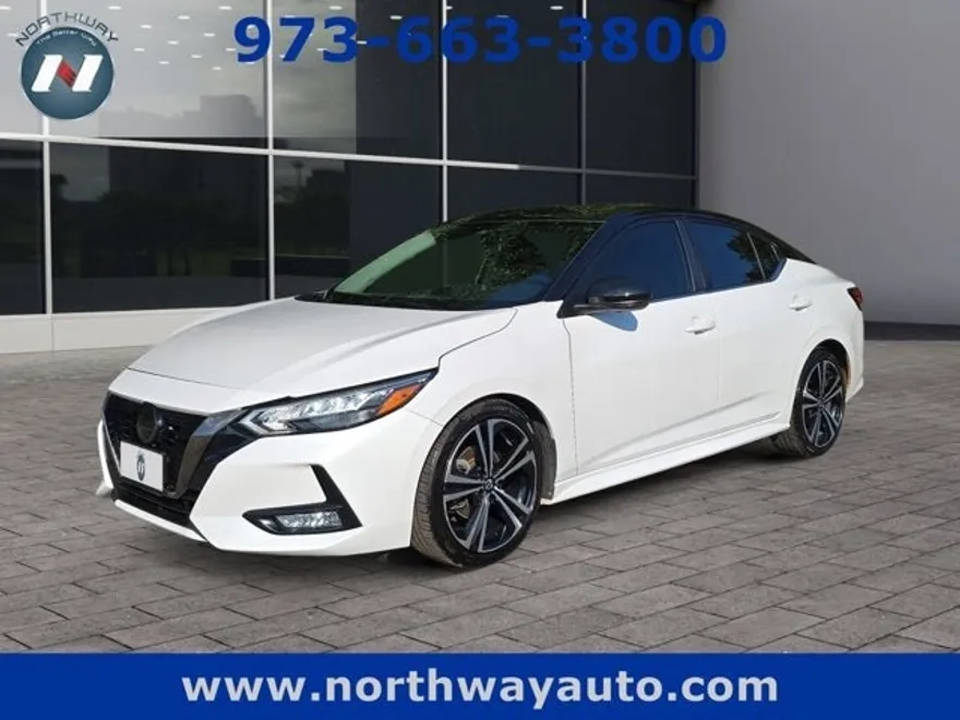 2020 Nissan Sentra SR photo 1