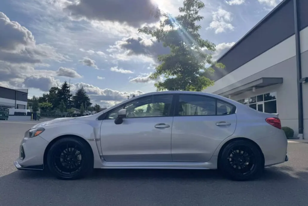 2019 Subaru WRX Premium photo 1