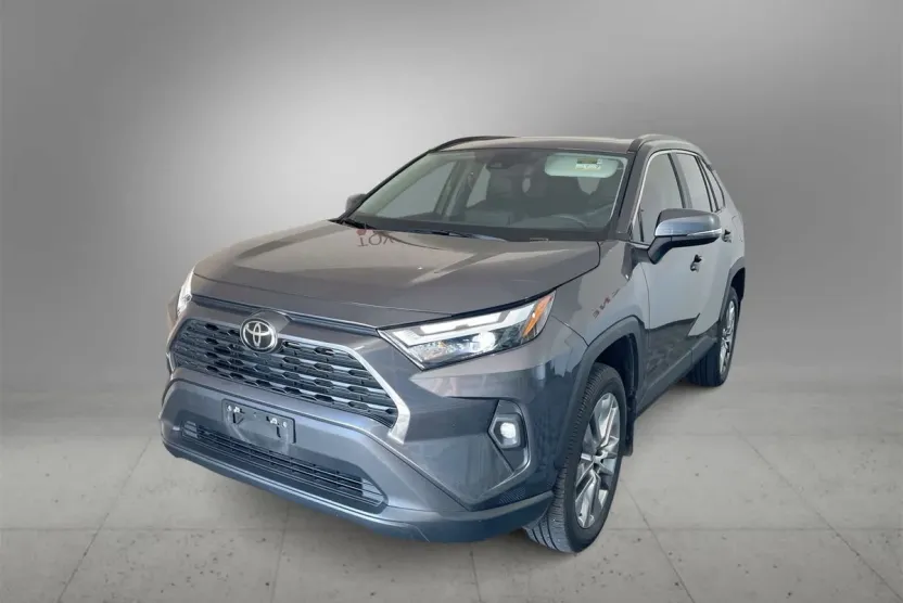 2023 Toyota RAV4 XLE Premium photo 1